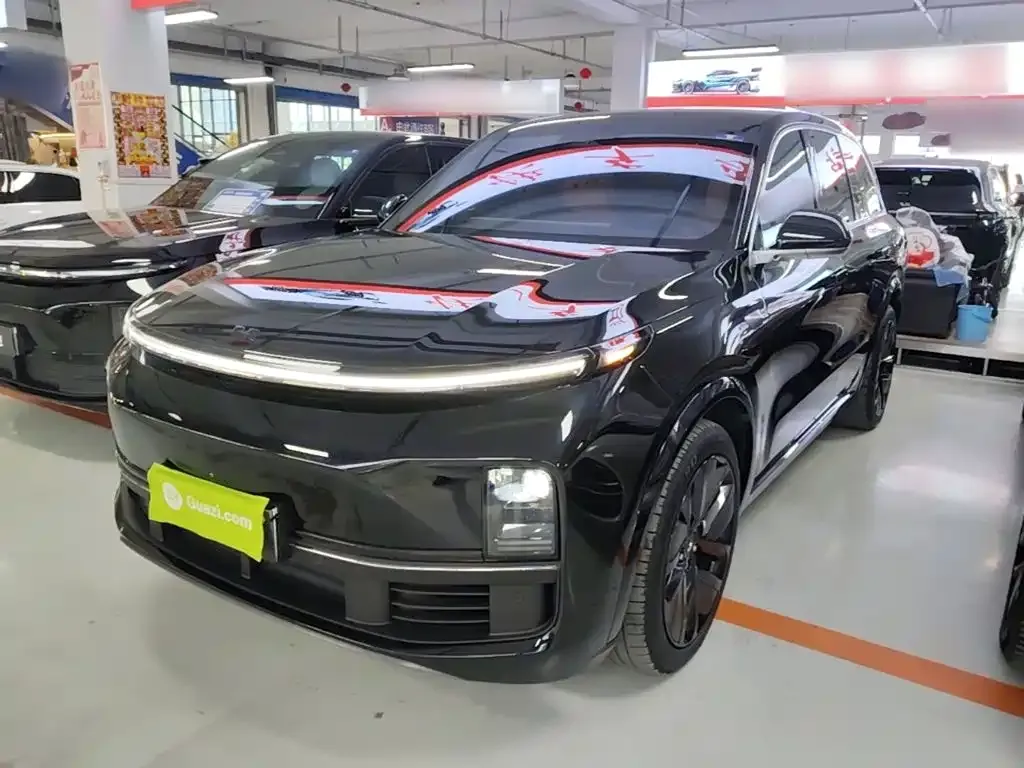 2023 Li Auto L8