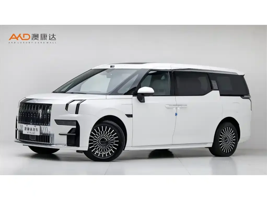 2025 Zeekr 009 6-Seat Executive 4WD 108kWh EV