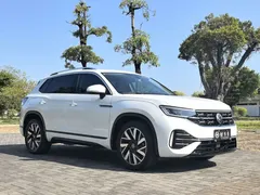 2023 Volkswagen Tayron 380TSI 4WD R-Line, белый — фото 3