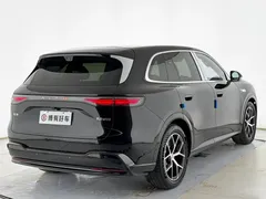2026 Aito M6 EV Max, чёрный — фото 16