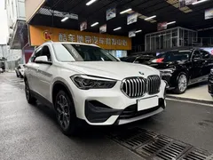2022 BMW X1, белый — фото 3