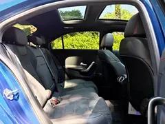 2023 Mercedes-Benz A-Class A 200 L Fashion, синий — фото 23