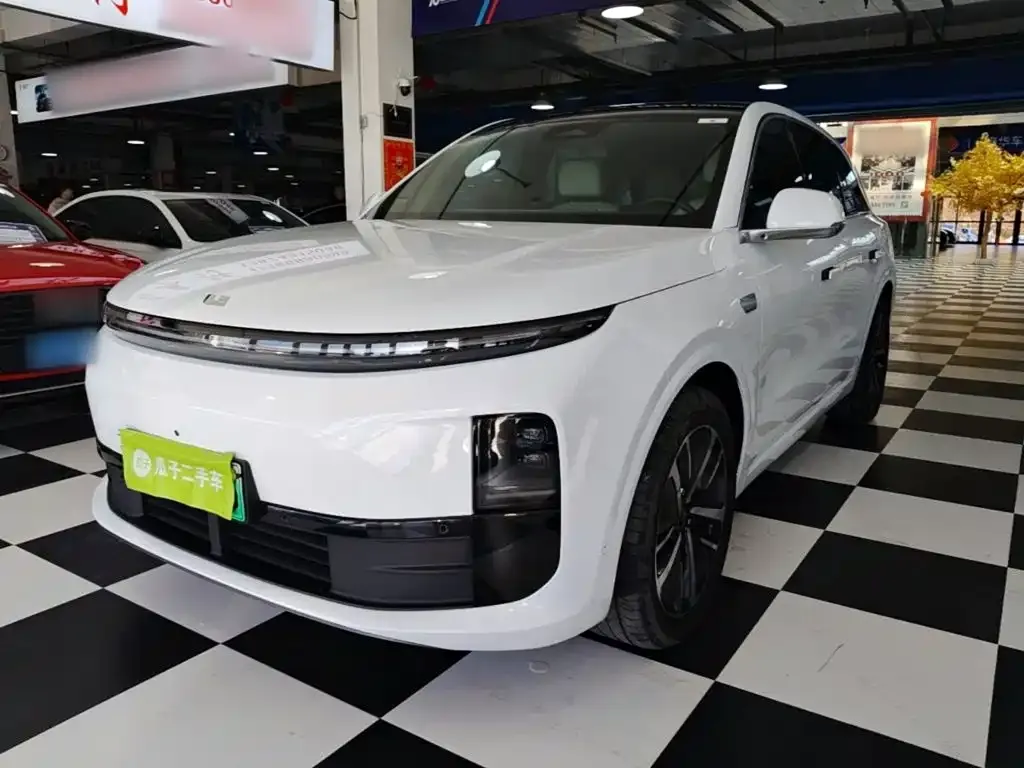 2024 Li Auto L6