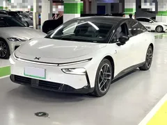 2024 Xpeng P7+ Ultra Long Range Max, белый — фото 1