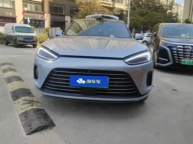 2023 Aito M5 EREV RWD Smart Driving