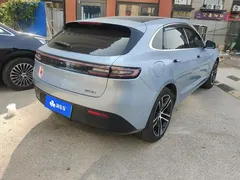 2023 Aito M5 EREV RWD Smart Driving, зелёный — фото 3