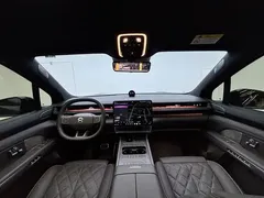 2026 Nio ES8 6-seat Executive Signature, чёрный — фото 9