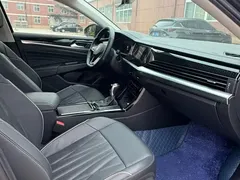 2023 Volkswagen Passat 330TSI Luxury, чёрный — фото 9