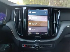 2023 Volvo XC60 4WD Luxury, белый — фото 14