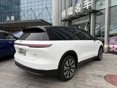 2024 Nio ES8 75kWh, белый — фото 13