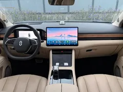 2022 Aito M7 1.5T 4WD Luxury — фото 4