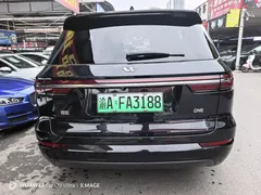 2021 Li Auto ONE EREV 6-seater, чёрный — фото 6