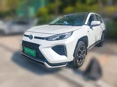 2021 Toyota Wildlander High Performance 2.5L 4WD, белый — фото 1