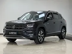 2022 Volkswagen Tayron 280TSI 2WD Luxury, чёрный — фото 1