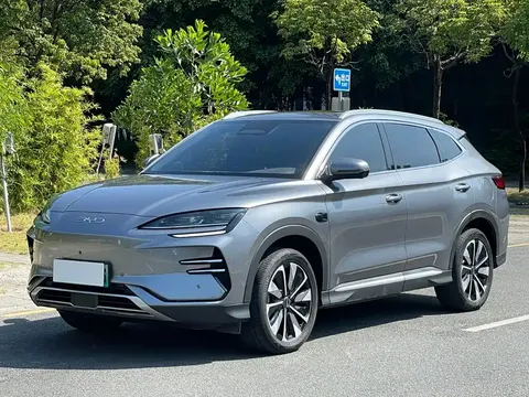 2025 BYD Song PLUS EV Smart Driving 520km Premium