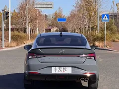 2022 Hyundai Elantra 240TGDi DCT LUX Premium — фото 5