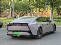 2025 Xpeng P7 702 Long Range Ultra — фото 20
