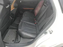 2023 Changan UNI-V 1.5T Premium, белый — фото 17