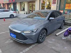 2024 BYD Qin PLUS Honor DM-i PHEV 55km Leading — фото 1