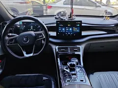 2024 BYD Qin PLUS Honor DM-i PHEV 55km Leading — фото 12