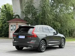 2021 Volvo XC60 4WD Luxury — фото 20