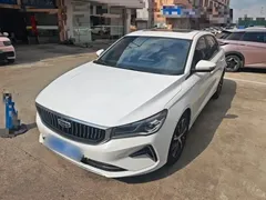 2022 Geely Emgrand 4th Gen 1.5L CVT Premium, белый — фото 1