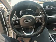 2022 Geely Emgrand 4th Gen 1.5L CVT Premium, белый — фото 11