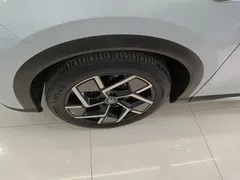 2023 BYD Yuan PLUS Champion 510km Excellence, белый — фото 23
