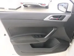 2021 Volkswagen Polo Plus 1.5L AT Panoramic, белый — фото 10