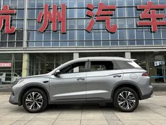 2025 BYD Song Pro 2nd Gen Smart Driving DM-i PHEV 75km Leading — фото 6