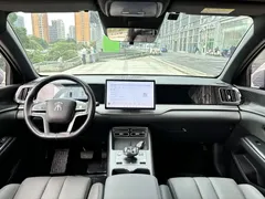 2025 BYD Song Pro 2nd Gen Smart Driving DM-i PHEV 75km Leading — фото 8