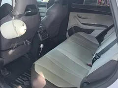 2025 BYD Song PLUS DM-i PHEV Smart Driving 112km Premium, белый — фото 11
