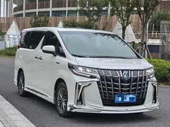 2021 Toyota Alphard Hybrid 2.5L Premium, белый — фото 3
