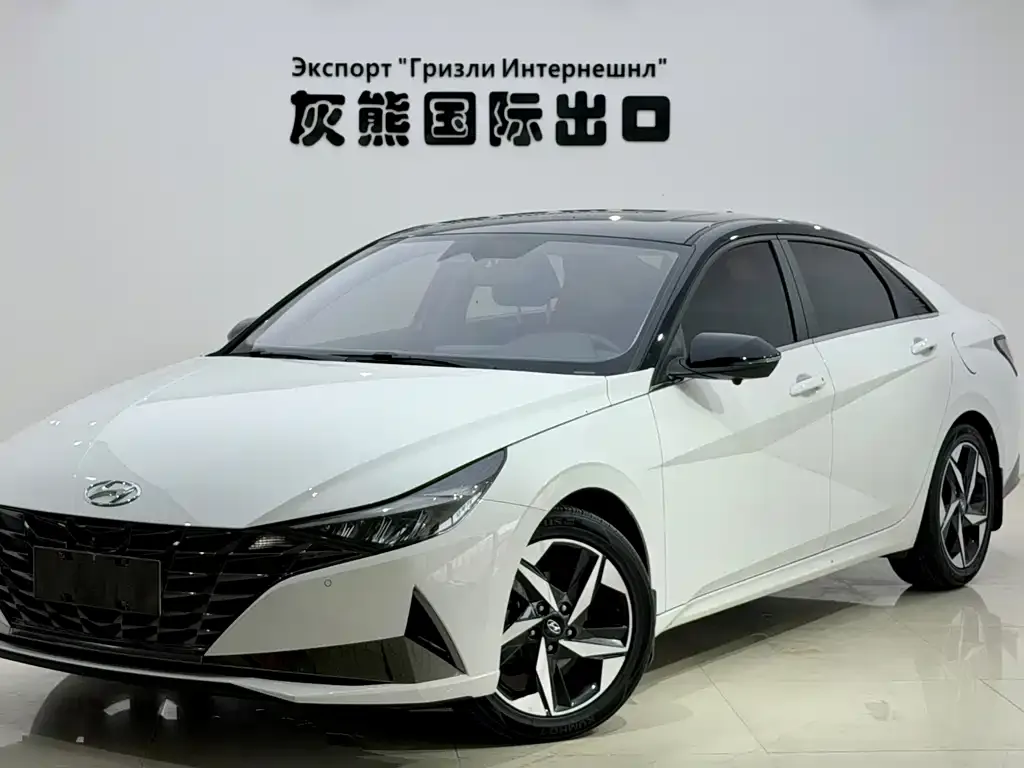 2022 Hyundai Elantra 1.5L CVT LUX Premium