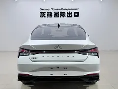2022 Hyundai Elantra 1.5L CVT LUX Premium, белый — фото 5
