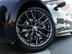2022 BMW 3 Series 330i M Sport Night Package, чёрный — фото 4