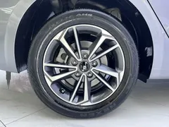 2023 Kia Cerato 1.5L CVT Luxury — фото 18