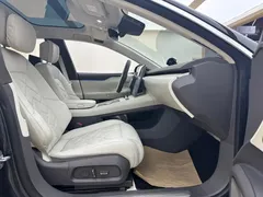 2024 Nio ET7 75kWh Executive Signature, синий — фото 19