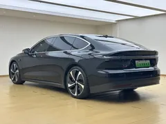 2024 Nio ET7 75kWh Executive Signature, синий — фото 24