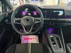 2023 Volkswagen Golf 280TSI DSG R-Line — фото 10