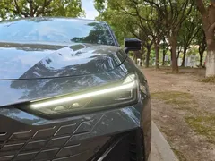 2022 Changan UNI-V 1.5T Sport — фото 14