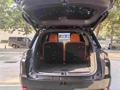 2025 Li Auto L9 Smart Refresh, чёрный — фото 15