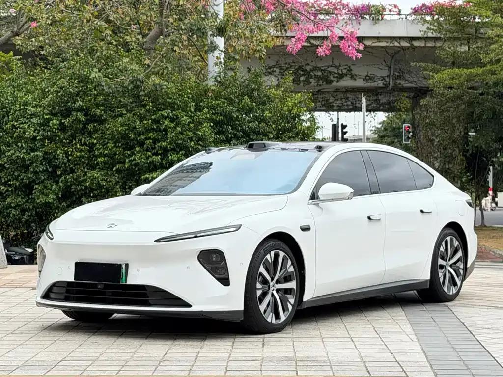 2024 Nio ET7 75kWh Executive