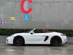 2022 Porsche 718 Boxster 2.0T, белый — фото 5