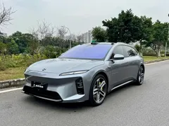 2025 Nio ET5T Champion Commemorative 100kWh Touring — фото 1