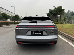 2025 Nio ET5T Champion Commemorative 100kWh Touring — фото 3