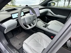 2025 Nio ET5T Champion Commemorative 100kWh Touring — фото 18