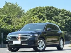 2021 Volkswagen Touareg 2.0TSI, чёрный — фото 1