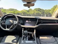 2021 Volkswagen Touareg 2.0TSI, чёрный — фото 16