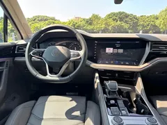 2021 Volkswagen Touareg 2.0TSI, чёрный — фото 17